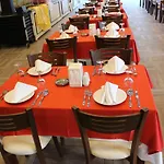 Gold Stone Hotel 3*