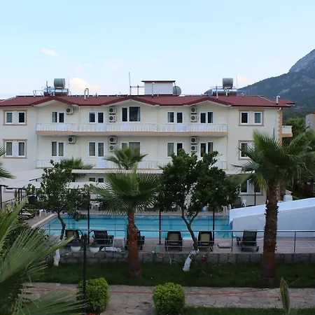 Hotell Gold Stone 3*