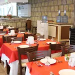 Hotel Gold Stone 3*