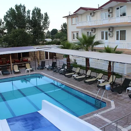 Gold Stone ホテル